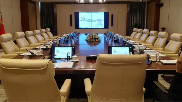 南京政府辦公家具廠(chǎng)家定制海洋監(jiān)測(cè)無(wú)紙化辦公升降會(huì)議桌